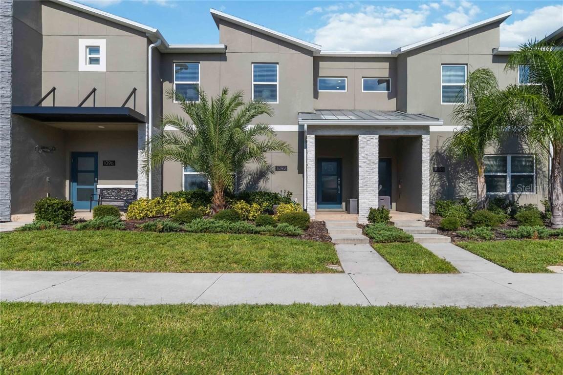 1092 Leader St., Davenport, FL 33896