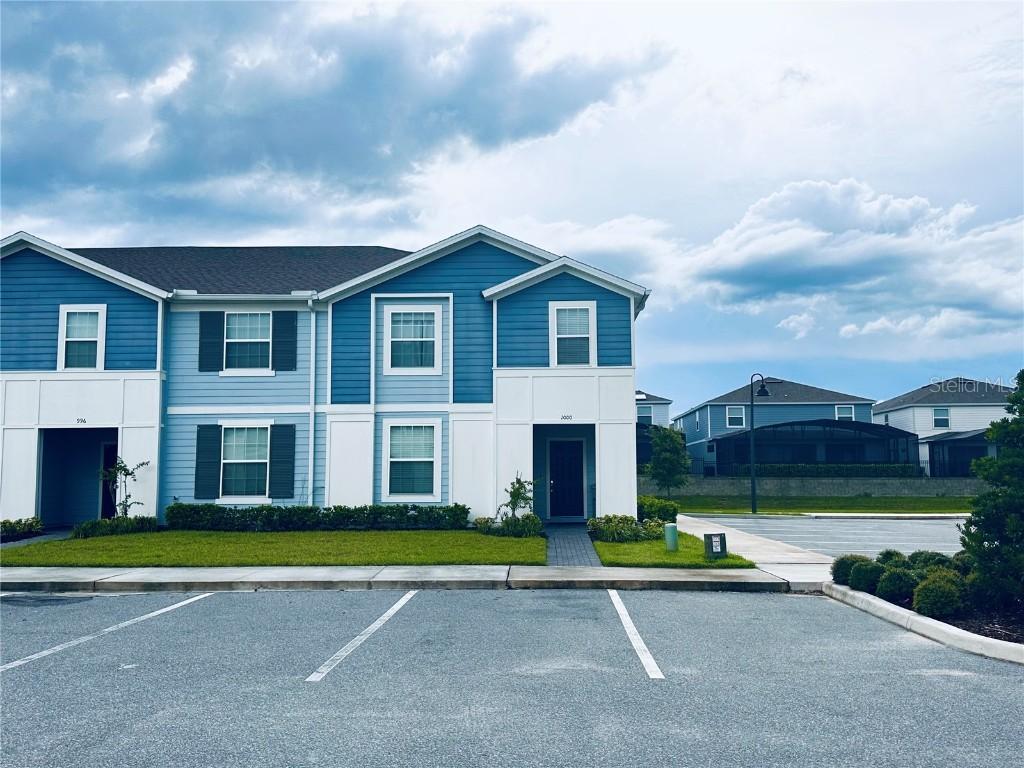 1000 Paradise Dr., Davenport, FL 33897