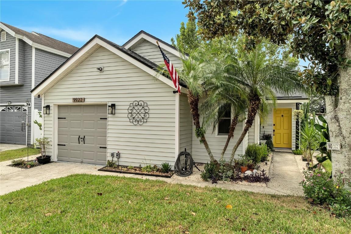 9922 Surrey Ridge Rd., Orlando, FL 32825
