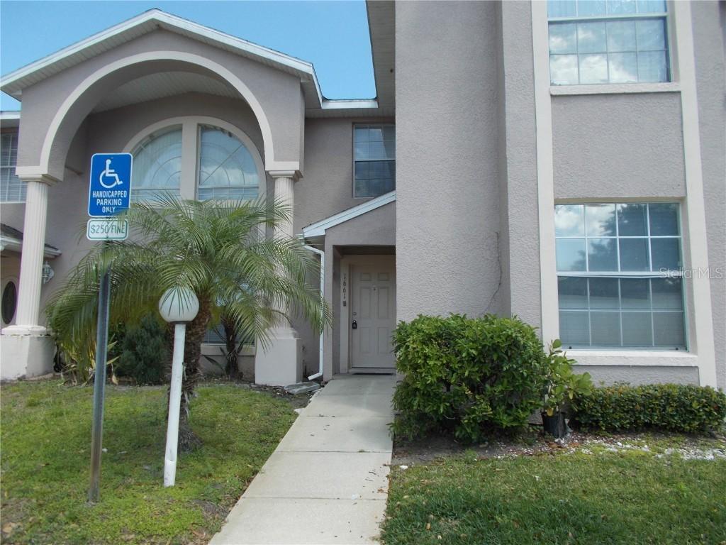 1661 Windsor Oak Ct., Kissimmee, FL 34744