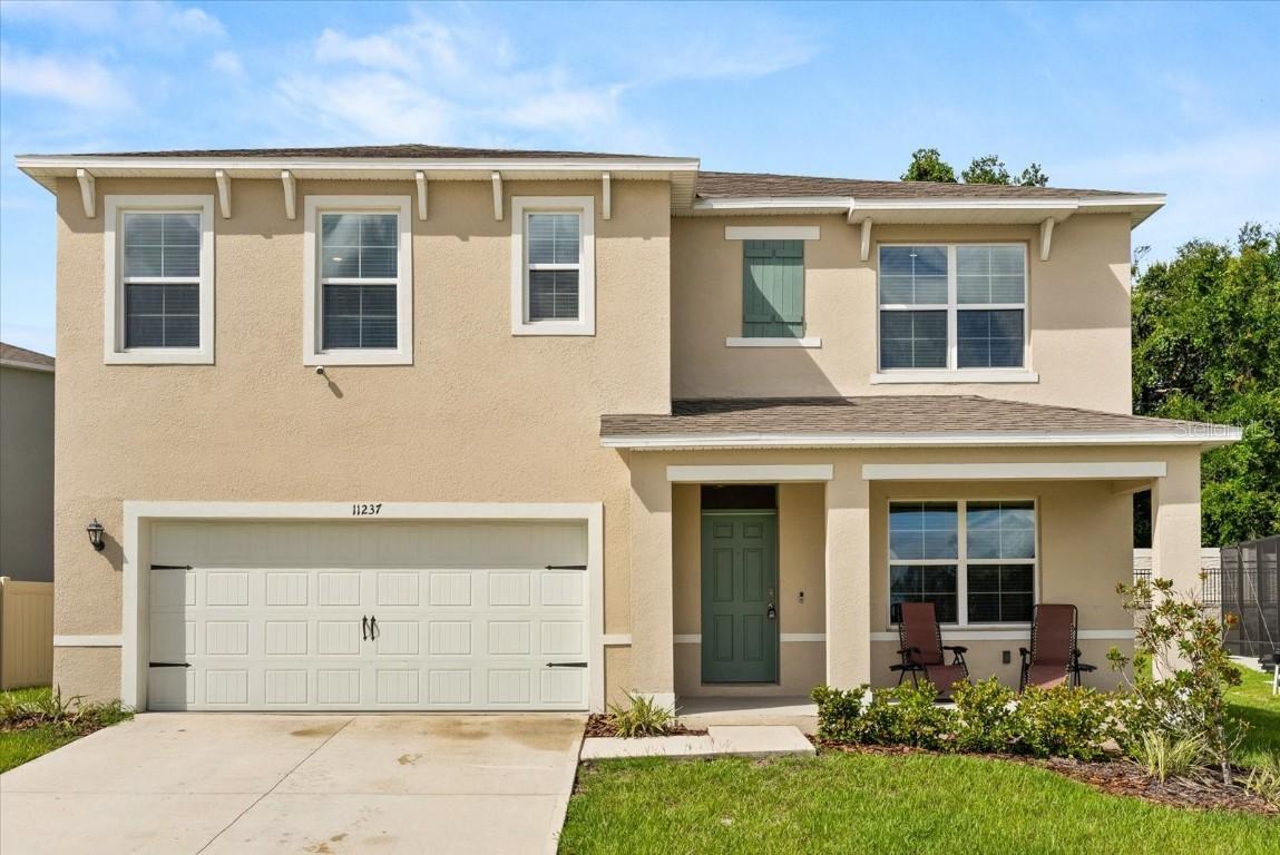 11237 Amber Ridge Dr., Zellwood, FL 32798