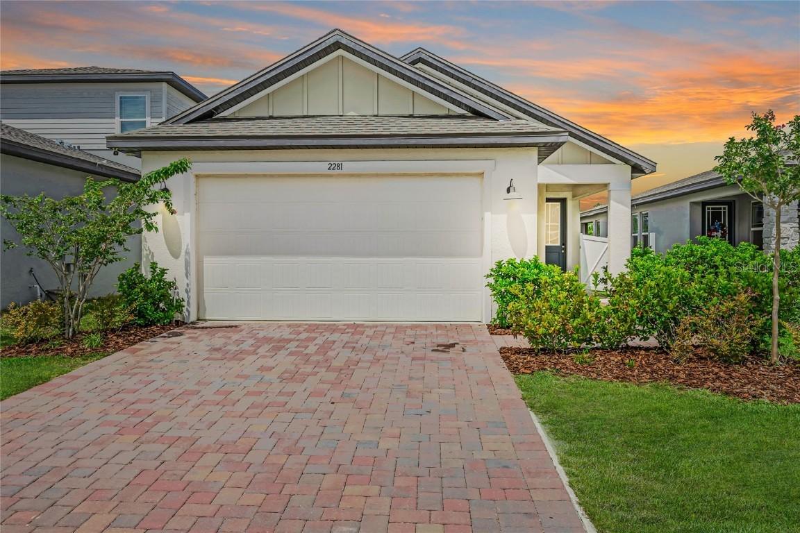 2281 Mystic Maze Ln., Clermont, FL 34715