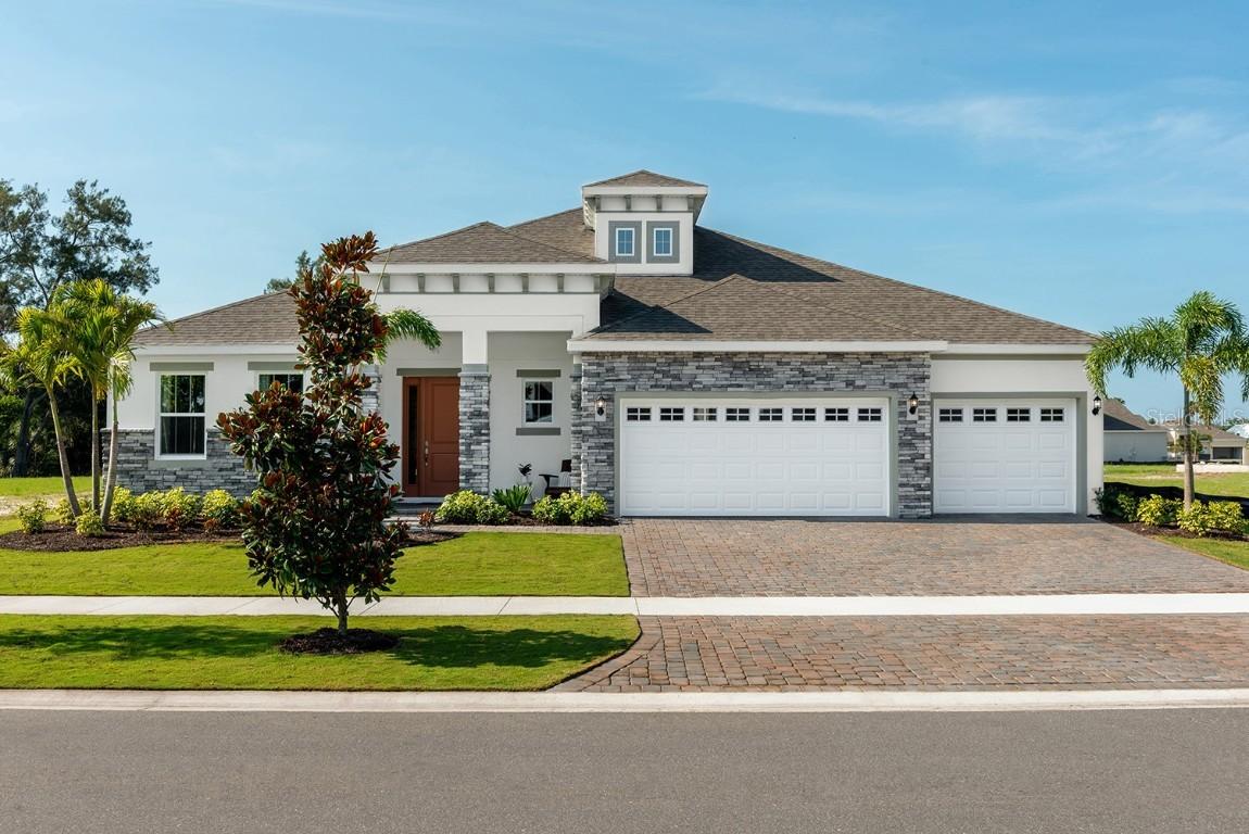910 Signet Dr., Apollo Beach, FL 33572