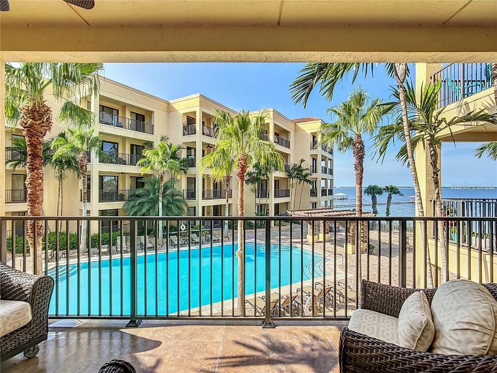 2351 Lakeview Dr. #205, Sebring, FL 33870