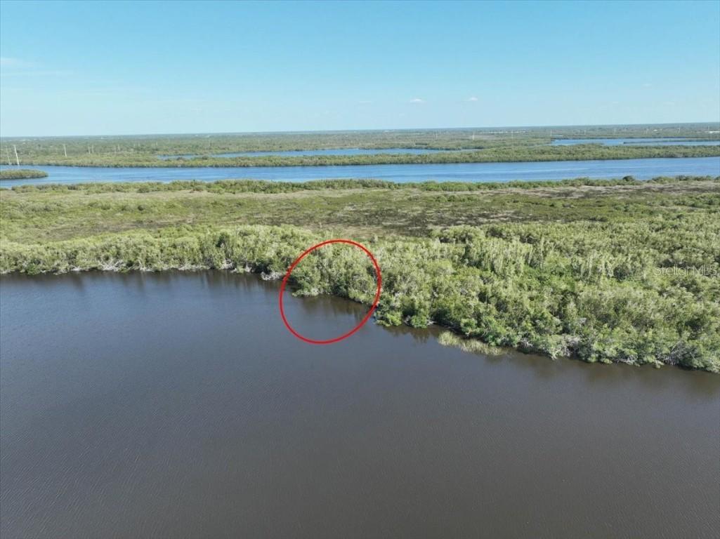 2285 Delan Dr., Punta Gorda, FL 33983