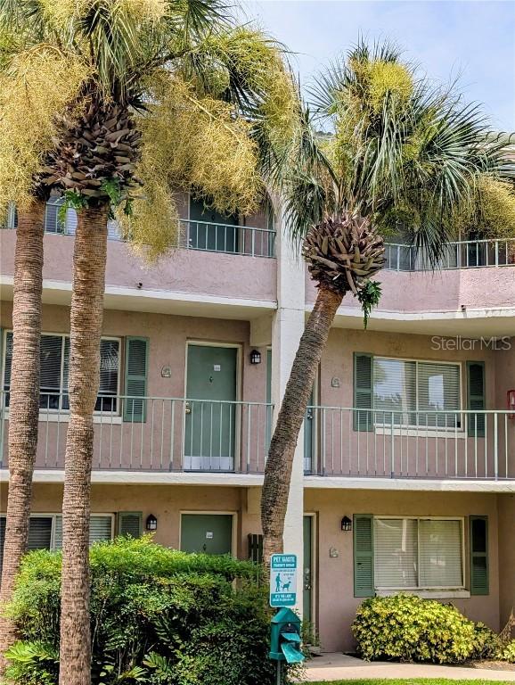 121 Oyster Bay Cir. #220, Altamonte Springs, FL 32701