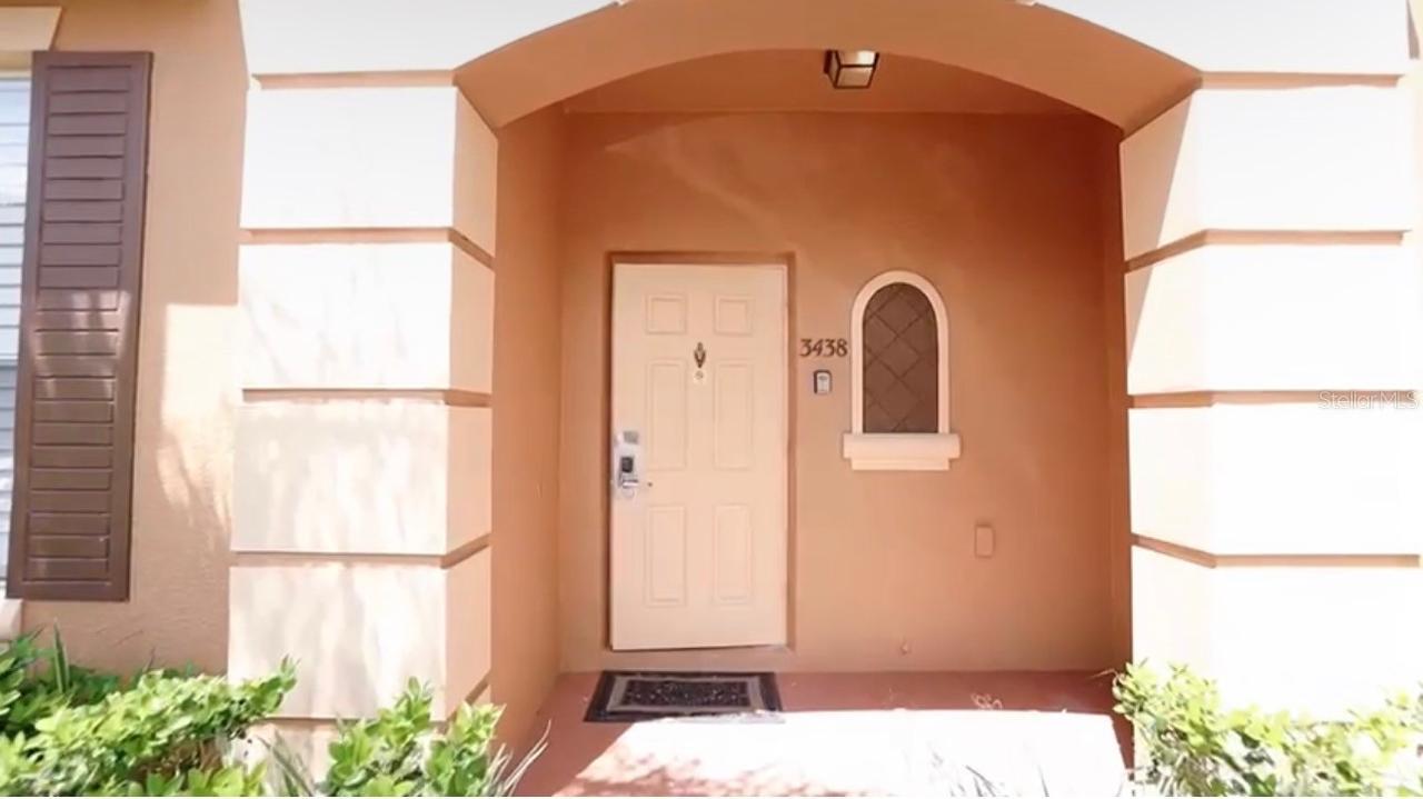 3438 Calabria Ave., Davenport, FL 33897