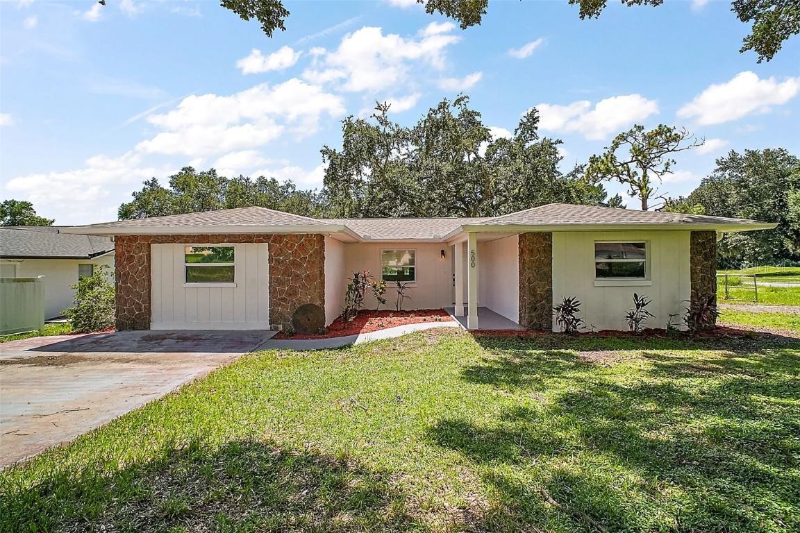 500 Shady Nook Dr Ln., Clermont, FL 34711