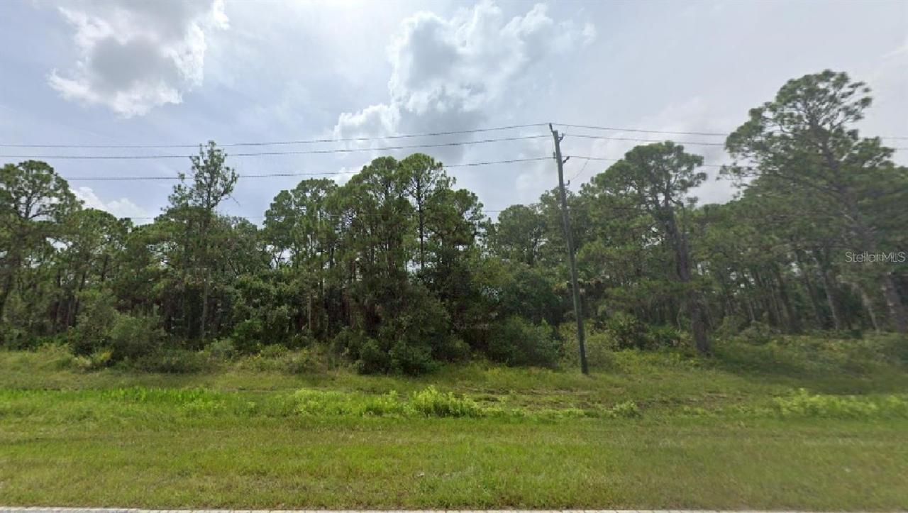 453 Biscayne Dr., Port Charlotte, FL 33953