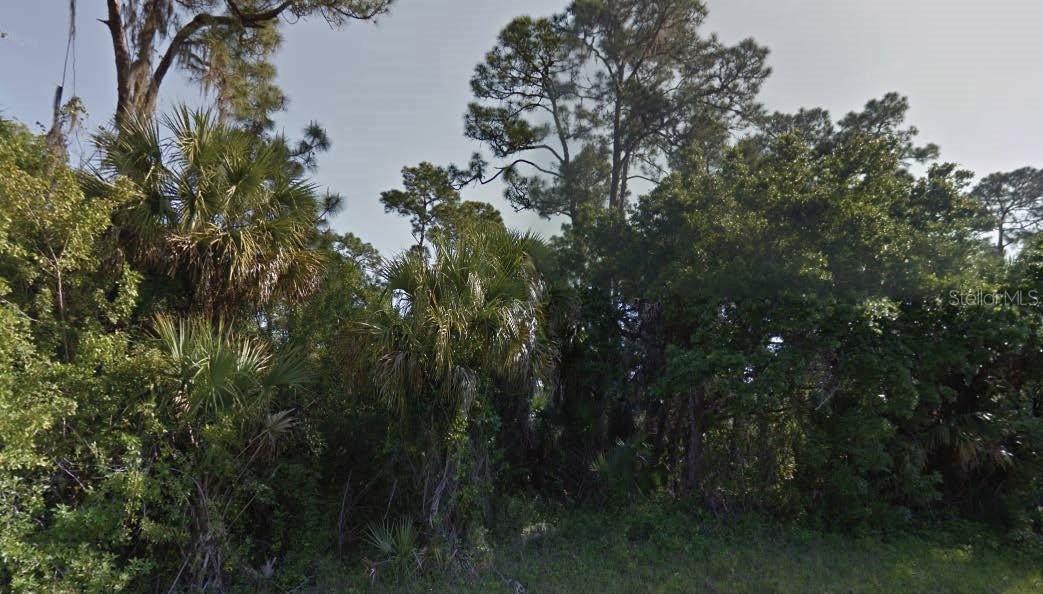 Spiral Ln., North Port, FL 34288