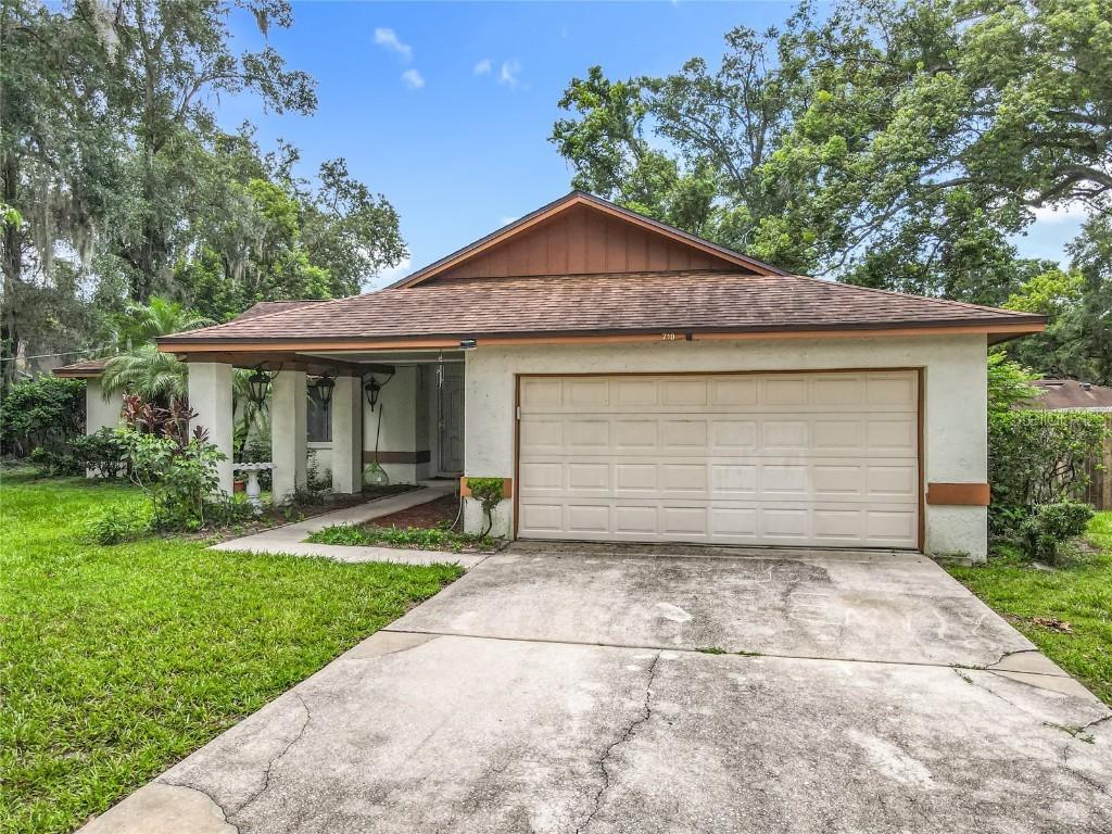 710 E 6th St., Apopka, FL 32703
