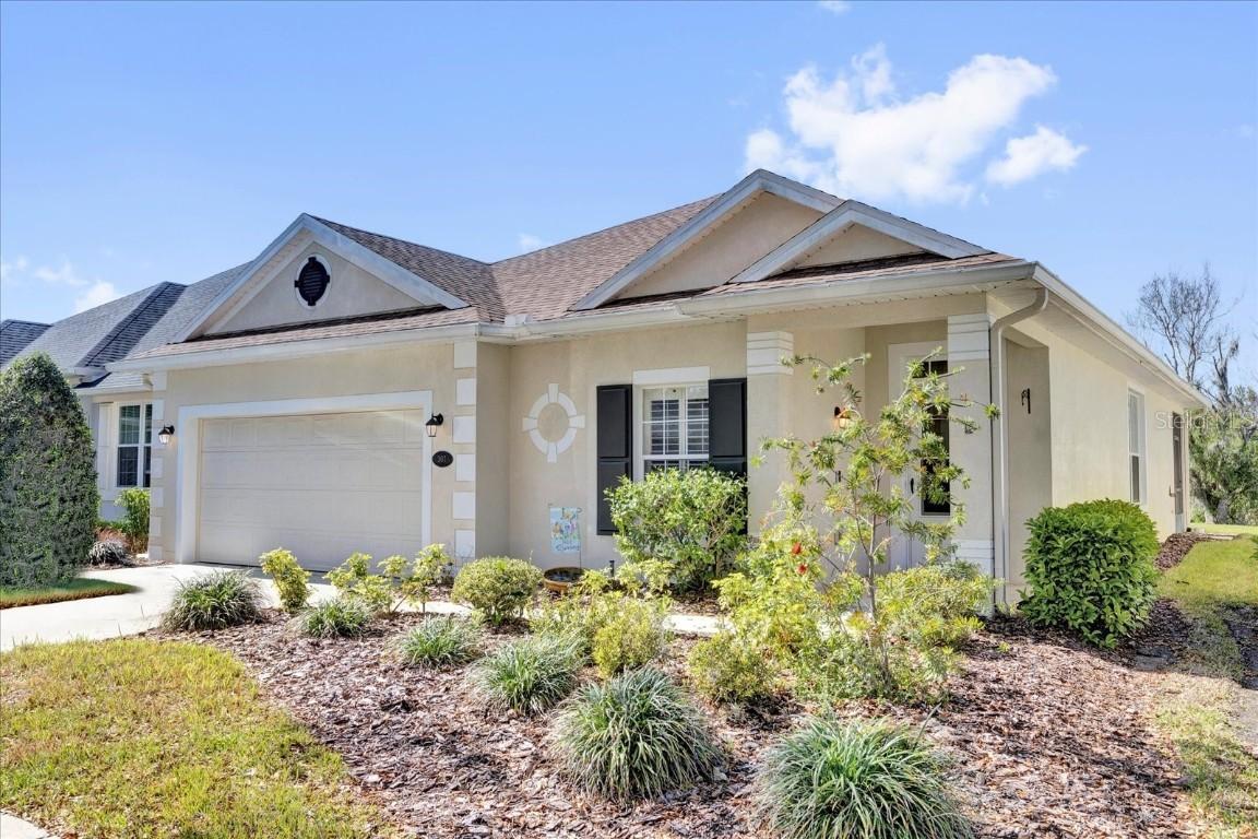 307 Heron Point Way, Deland, FL 32724