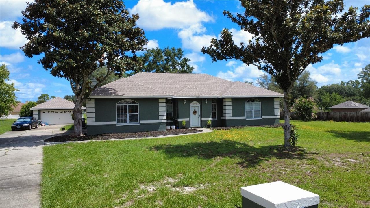 6221 NE 57th Pl., Silver Springs, FL 34488