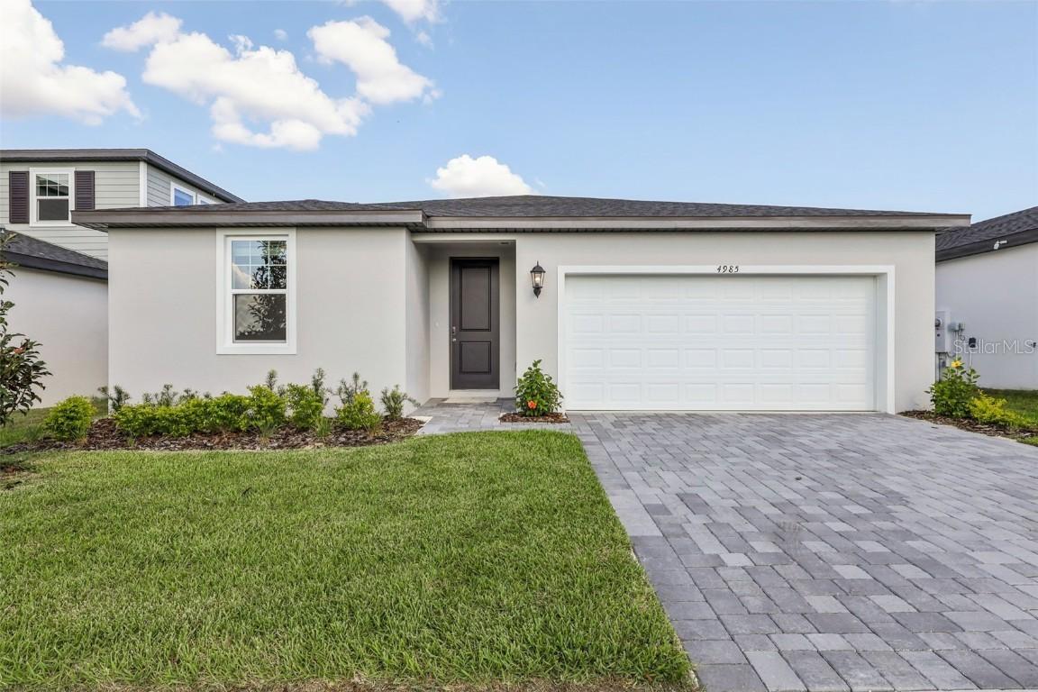 4985 Katrina Dr., Haines City, FL 33844
