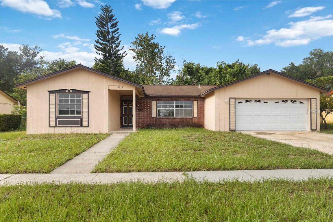 4618 Chateau Rd., Orlando, FL 32808