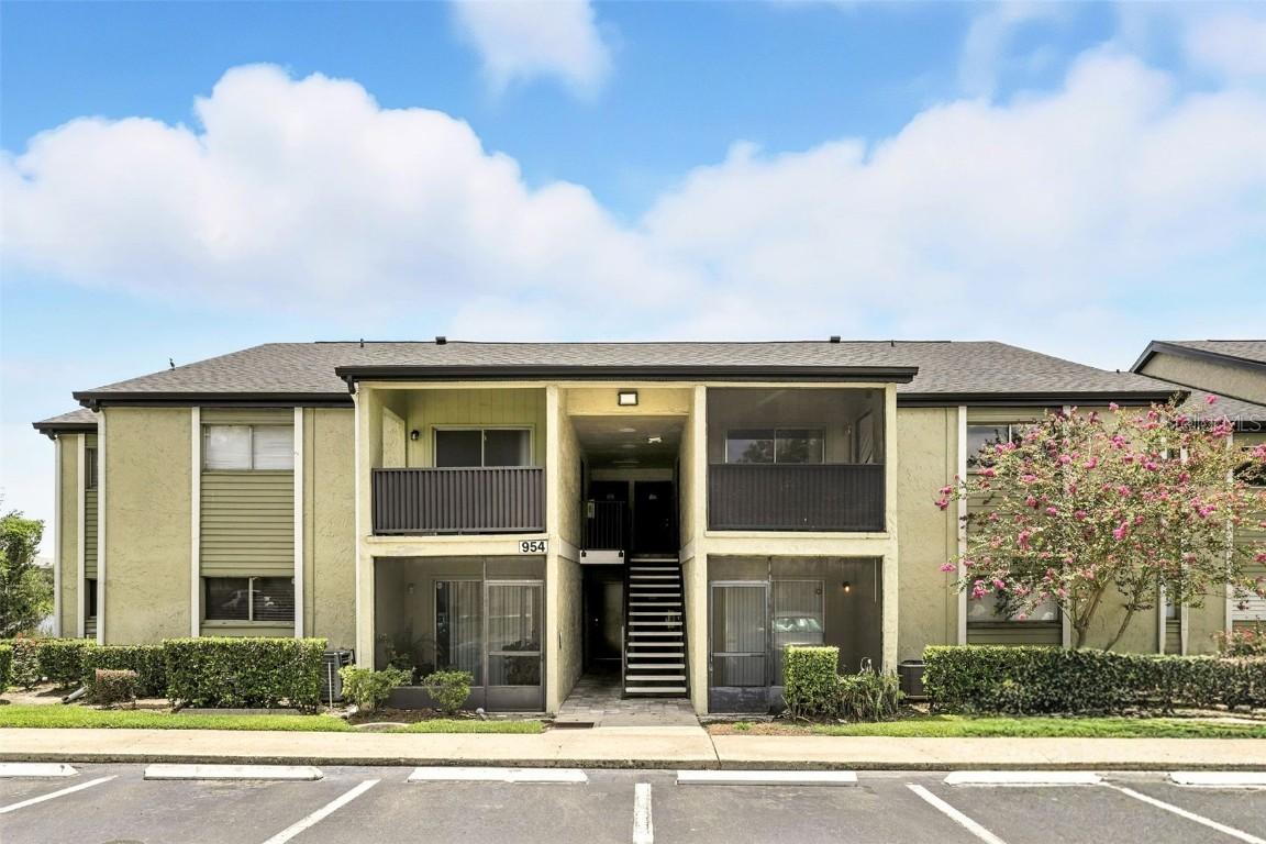 954 Lake Destiny Rd. #F, Altamonte Springs, FL 32714