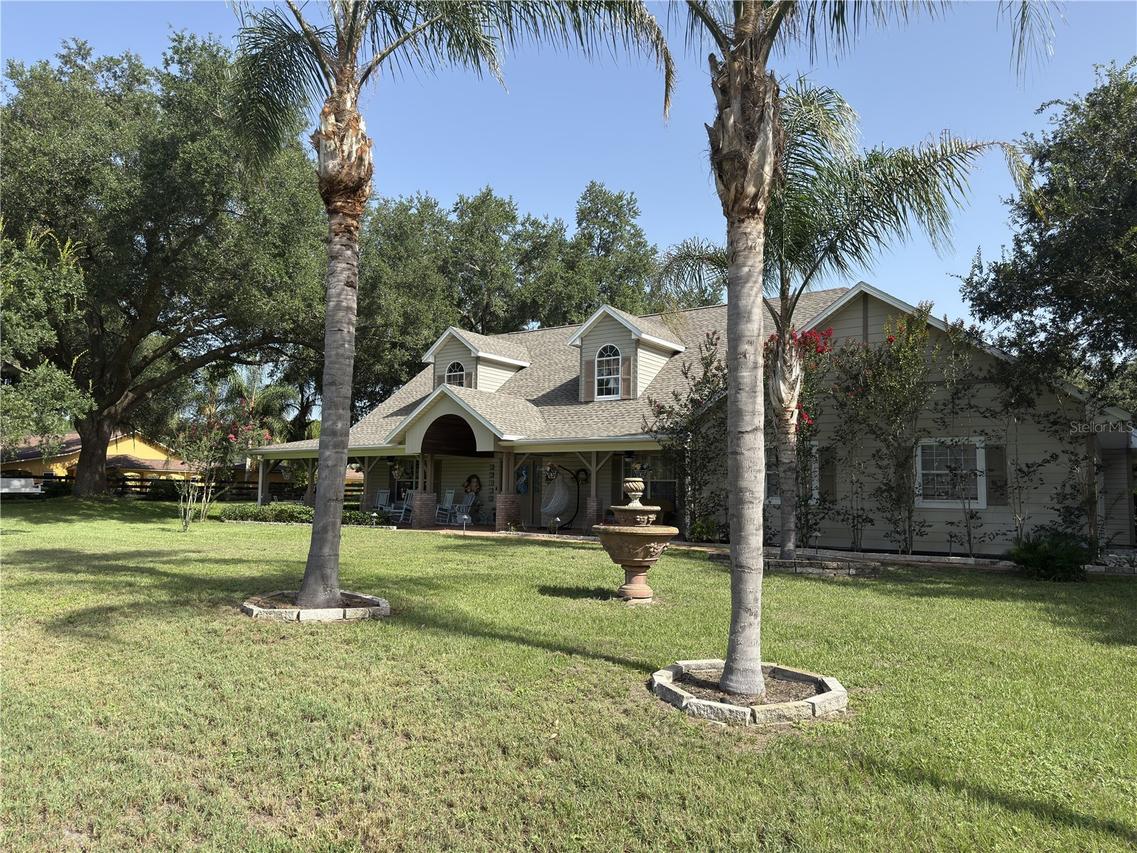 32137 Wolf Branch Ln., Sorrento, FL 32776