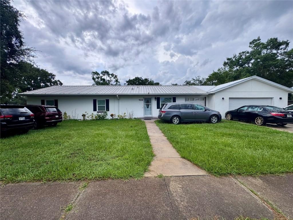 709 S Dillingham Ave Ave., Kissimmee, FL 34741
