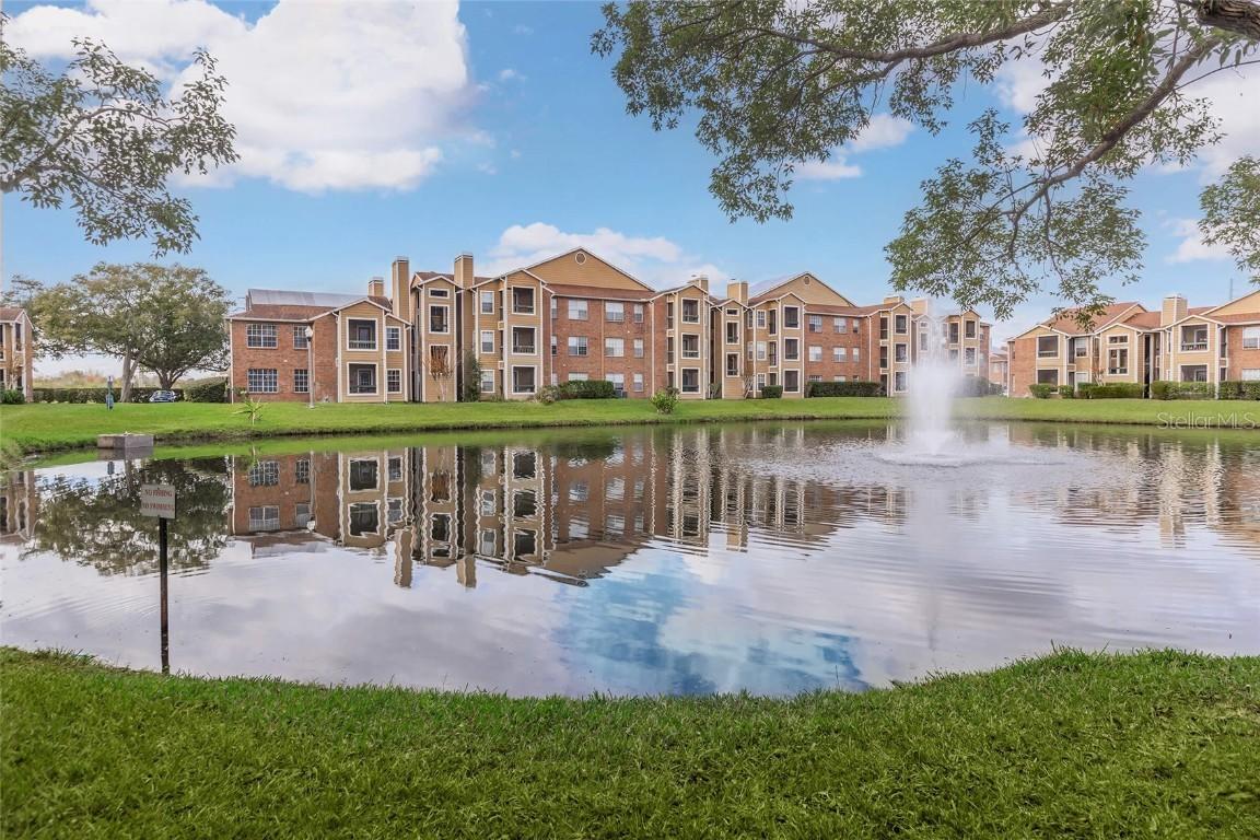 5501 Rosebriar Way #B206, Orlando, FL 32822