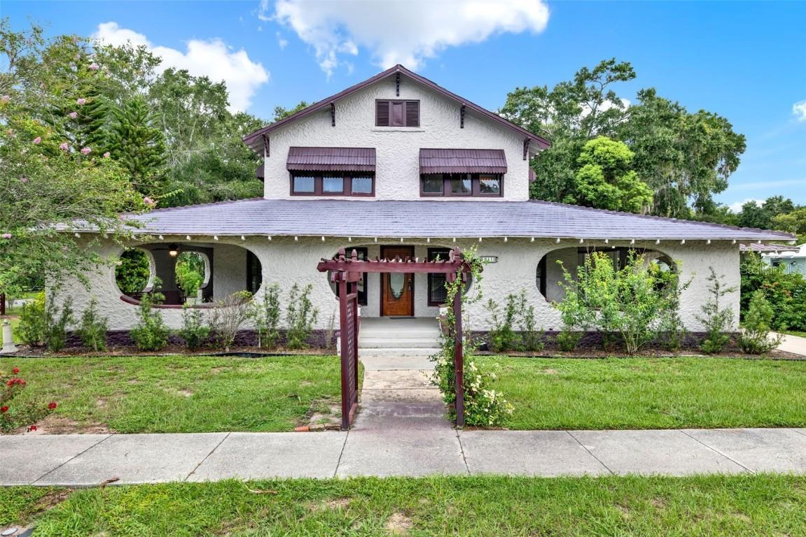 211 Cassady St., Umatilla, FL 32784