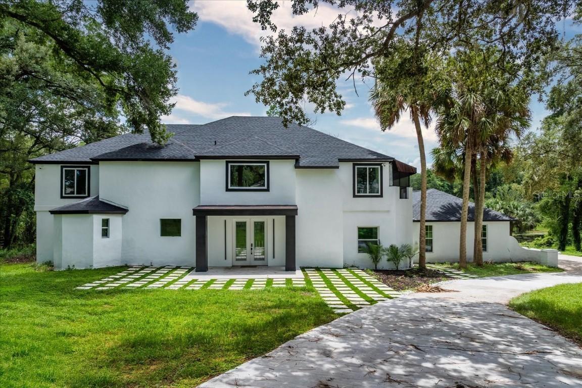 305 Sweetwater Club Cir., Longwood, FL 32779