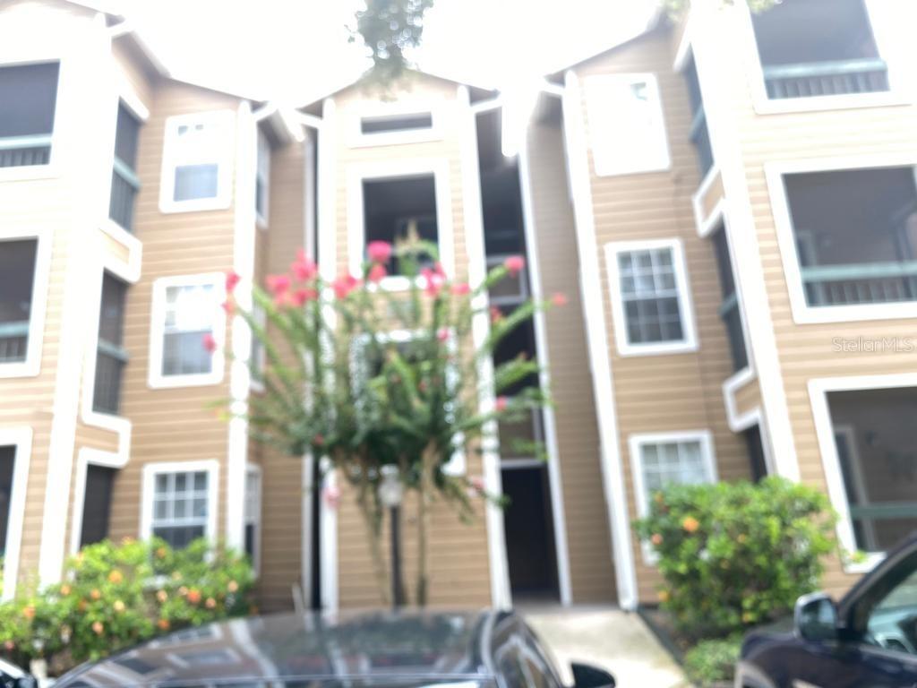 4301 Lizshire Ln. #310, Orlando, FL 32822