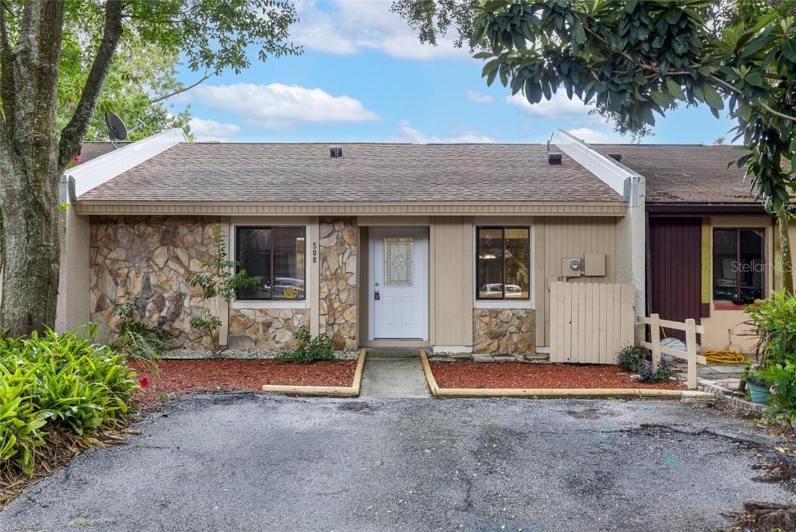 508 Derby Dr., Altamonte Springs, FL 32714