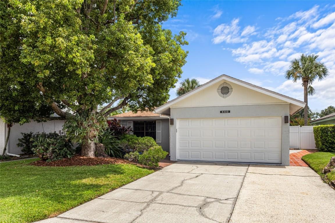 6322 Greengate Dr., Orlando, FL 32822