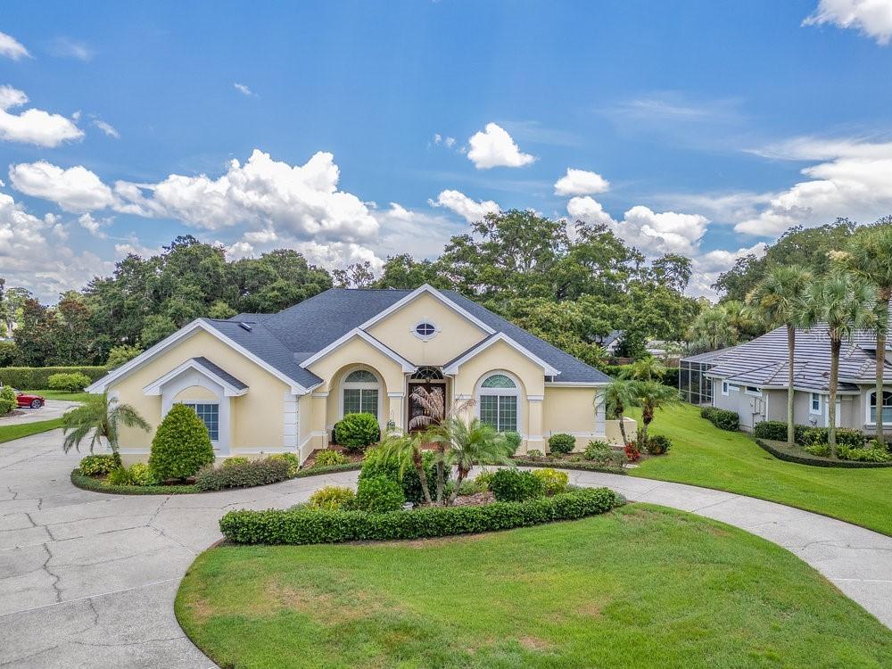 1833 Lake Grove Ln., Orlando, FL 32806