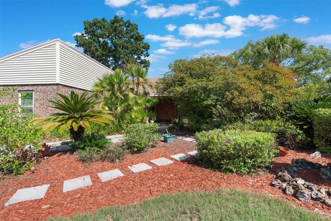 105 Country Club Ln., Mulberry, FL 33860