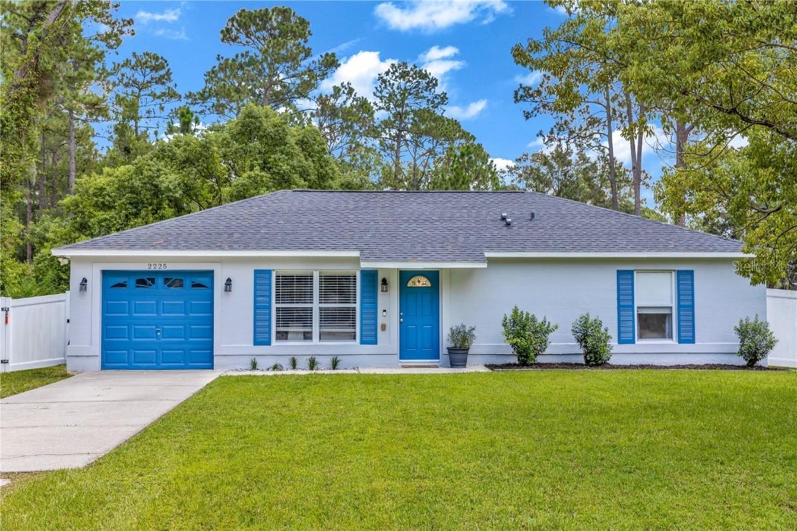 2225 Central Pkwy., Deland, FL 32724
