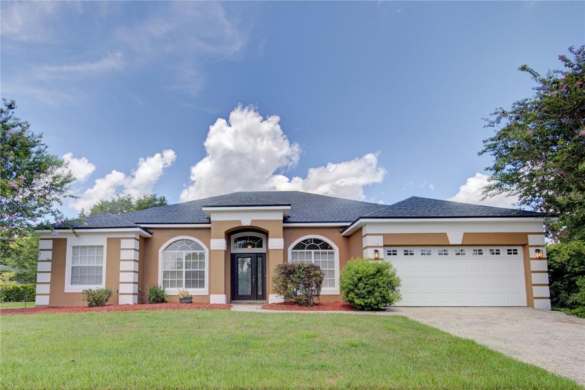 754 Grey Heron Pl., Chuluota, FL 32766