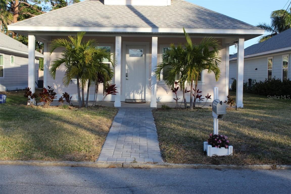1619 17th St., Bradenton, FL 34205