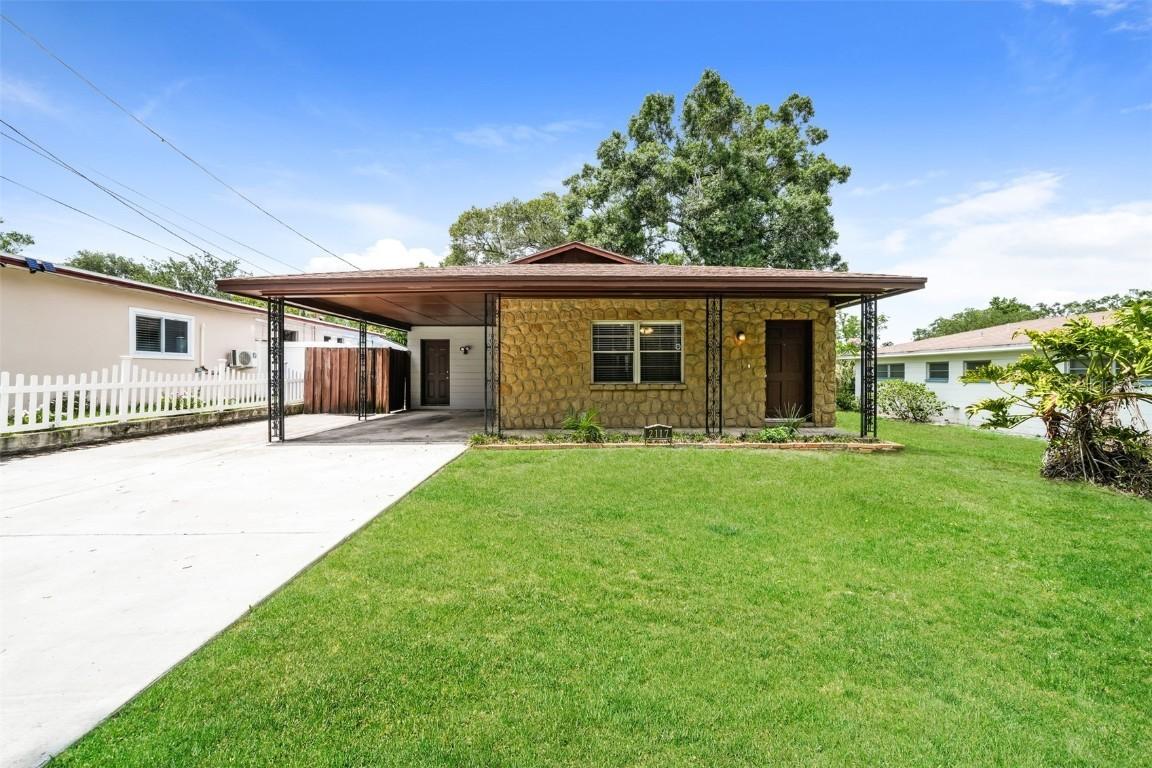 2117 W Saint Sophia St., Tampa, FL 33607