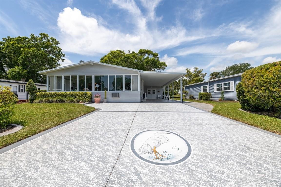 308 Portside Ln., Edgewater, FL 32141