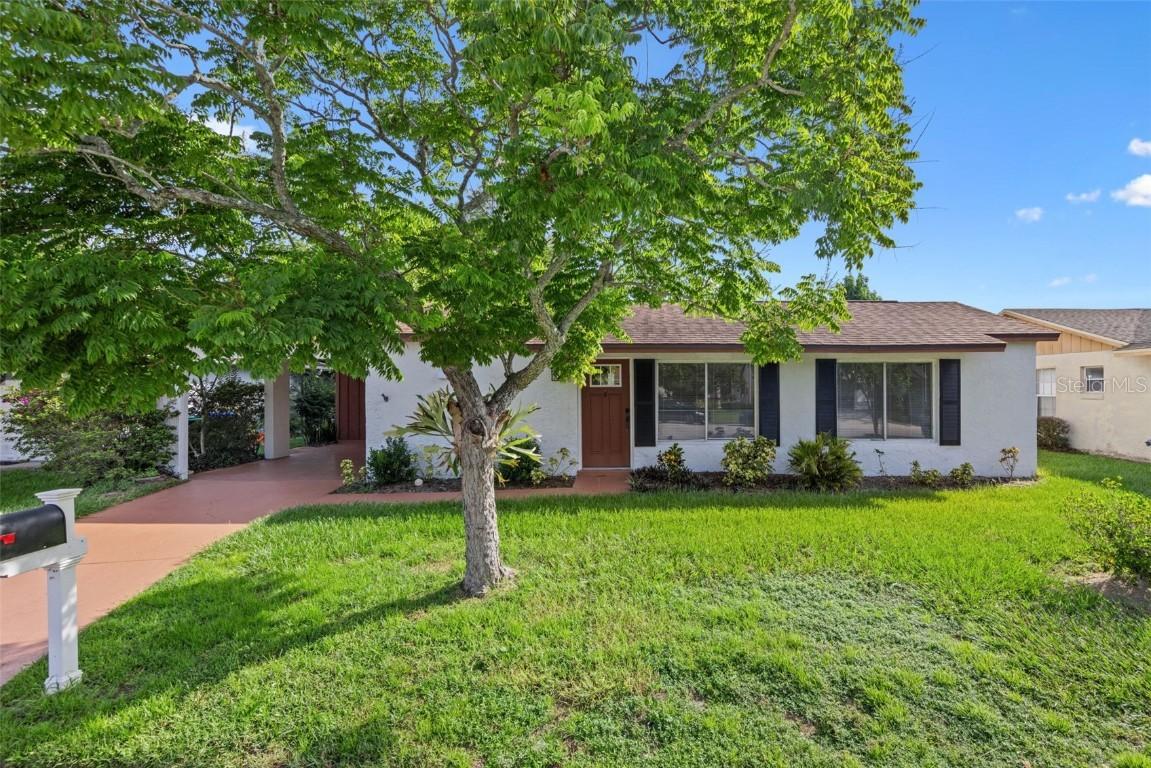 5021 Loyola Ln., Orlando, FL 32821
