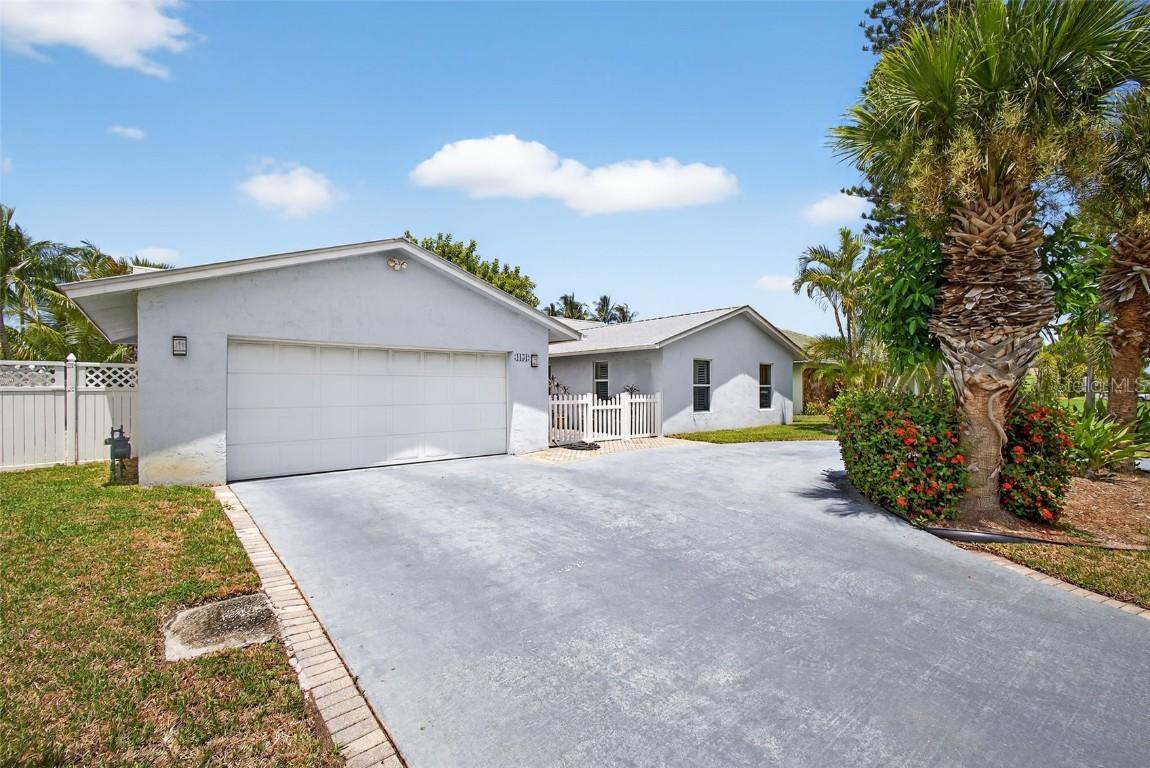 4151 Linden Ave., Palm Beach Gardens, FL 33410