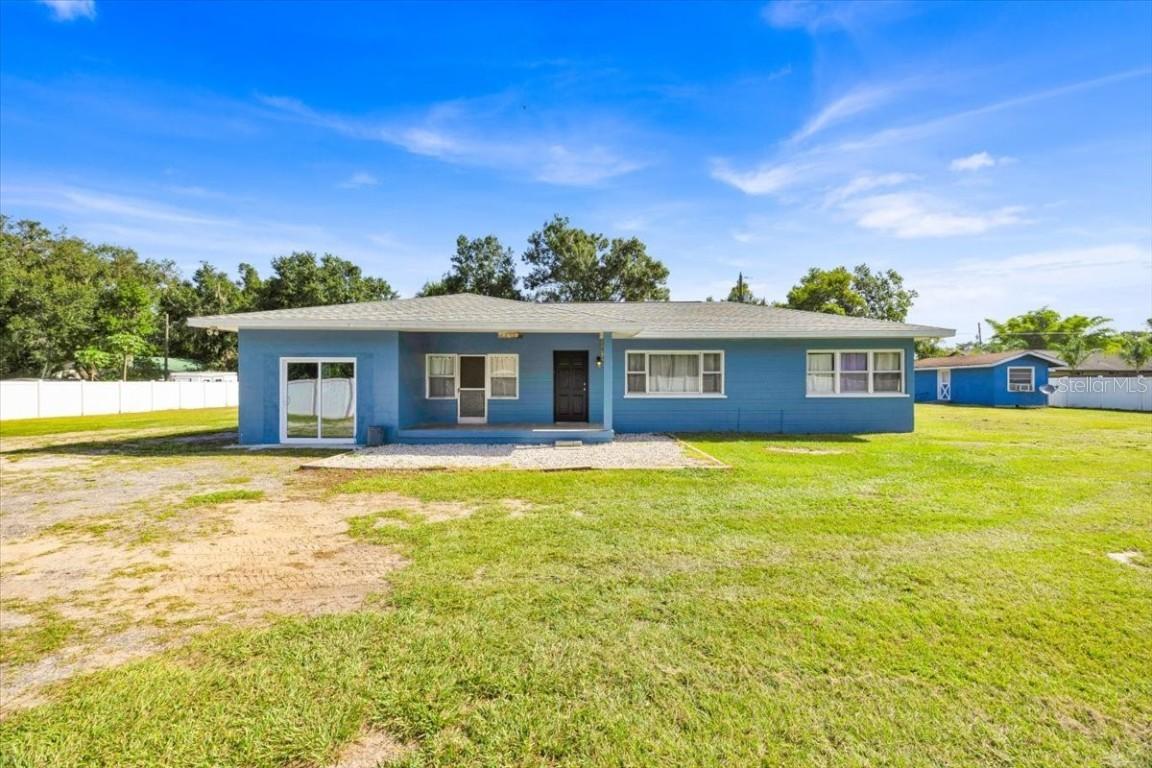 5613 Osceola Ave., Intercession City, FL 33848