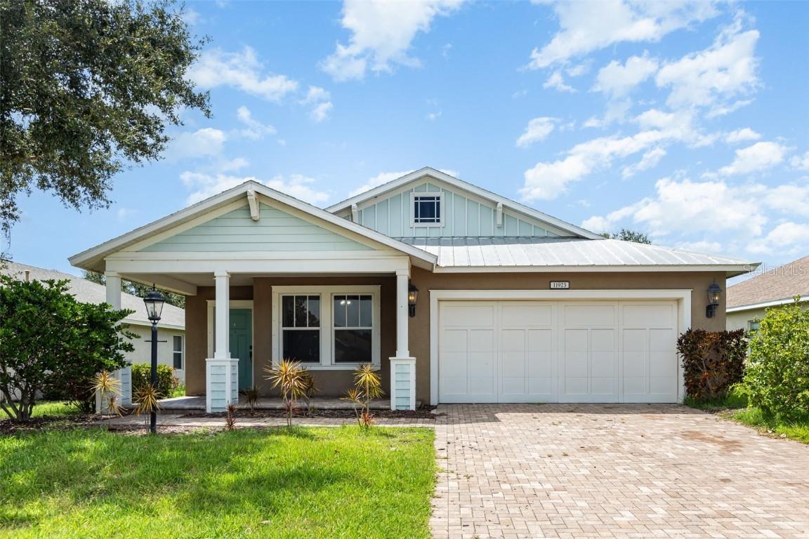 11923 Forest Park Cir., Bradenton, FL 34211
