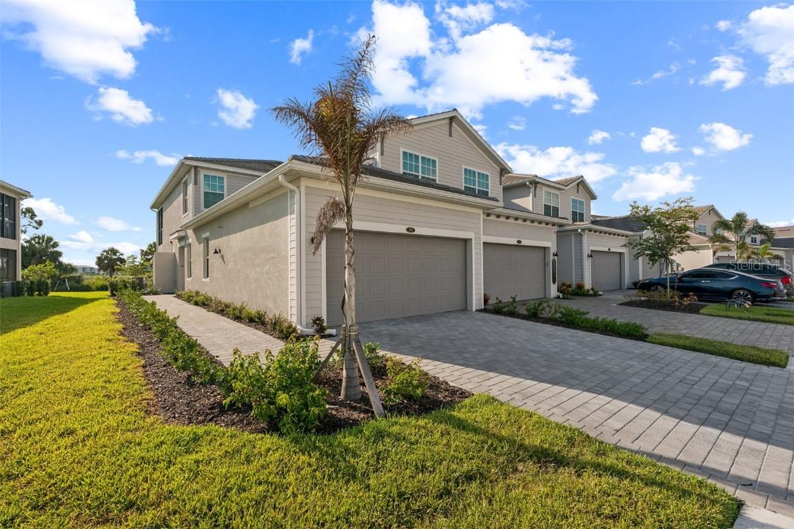 17660 Boracay Ct. #101, Venice, FL 34293