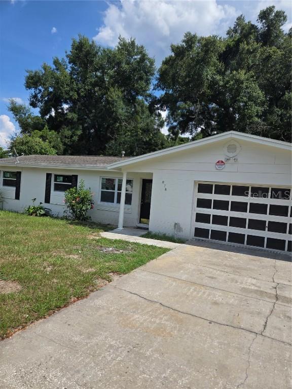 218 E 11th St., Apopka, FL 32703