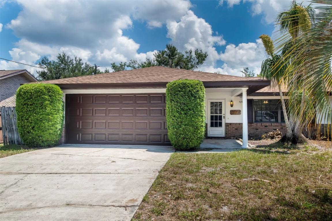 1898 Marysville Dr., Deltona, FL 32725