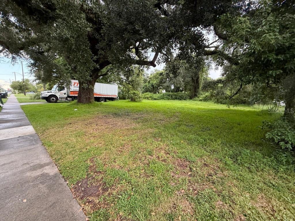 20th St., Orlando, FL 32805