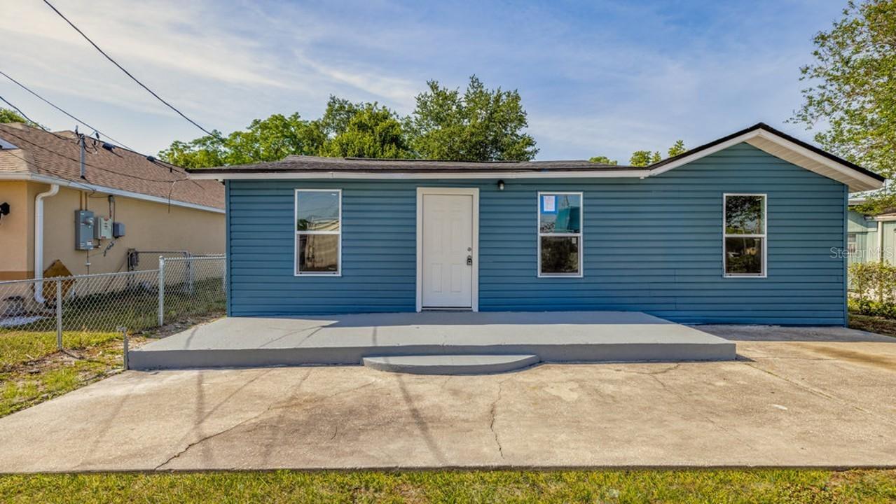 7508 Carolyn Ave., Orlando, FL 32807