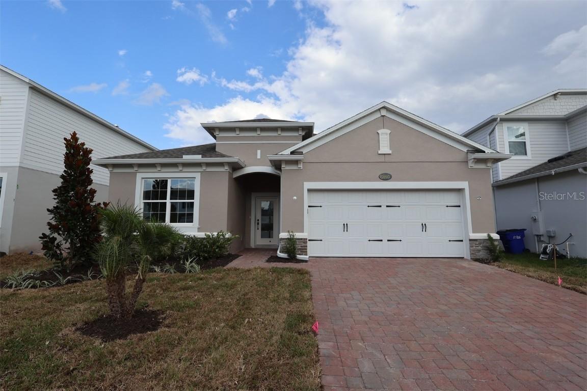 5093 Rain Shadow Dr., St Cloud, FL 34772