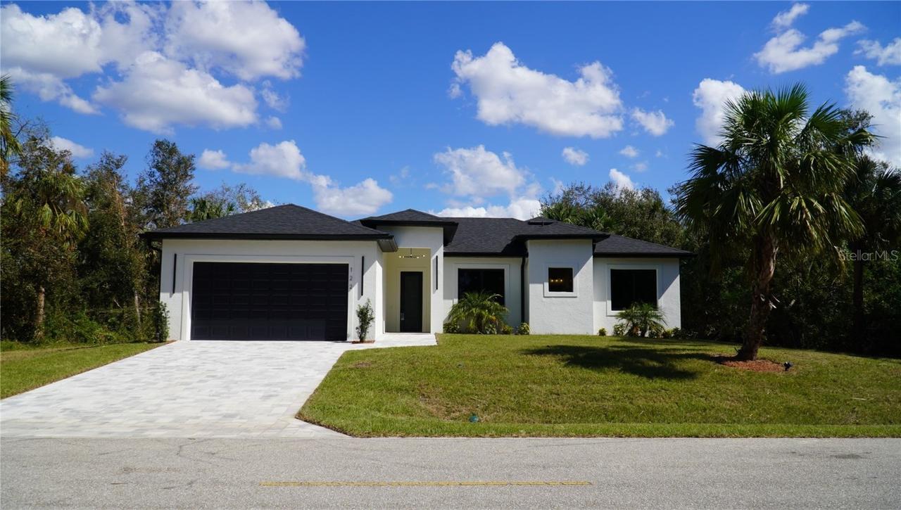 249 Pembroke Dr., Port Charlotte, FL 33954