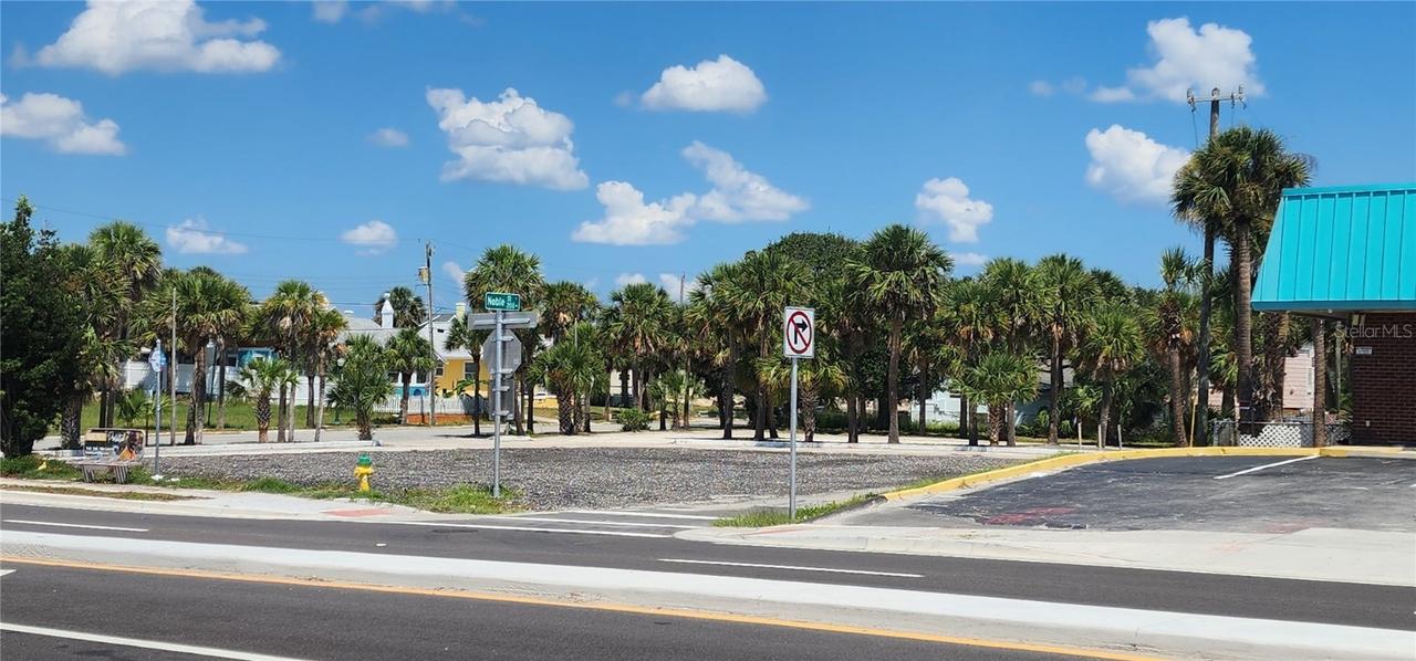 E International Speedway Blvd., Daytona Beach, FL 32118