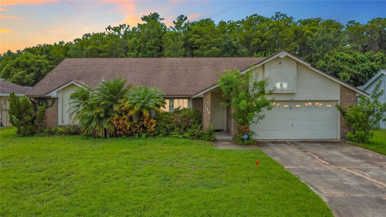 314 Silk Oak Dr, Kissimmee, FL 34743