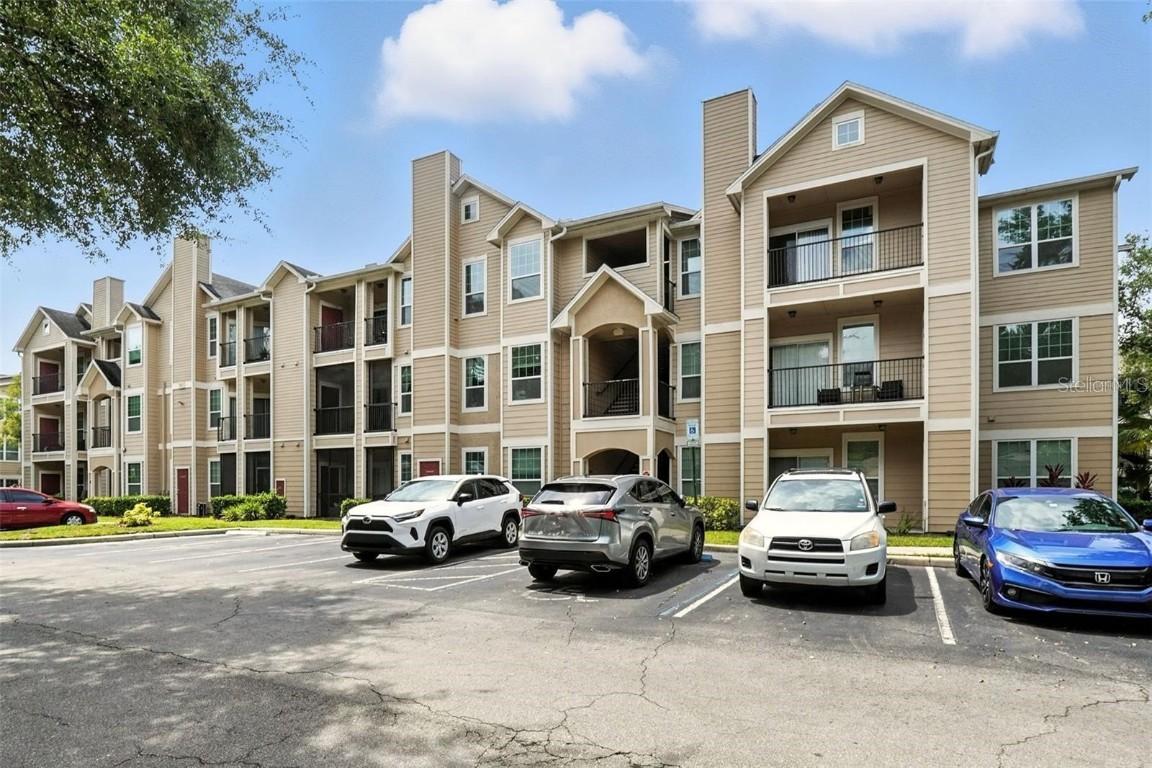 1990 Erving Cir. #104, Ocoee, FL 34761