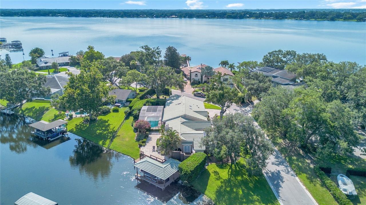 525 Mandalay Rd., Orlando, FL 32809